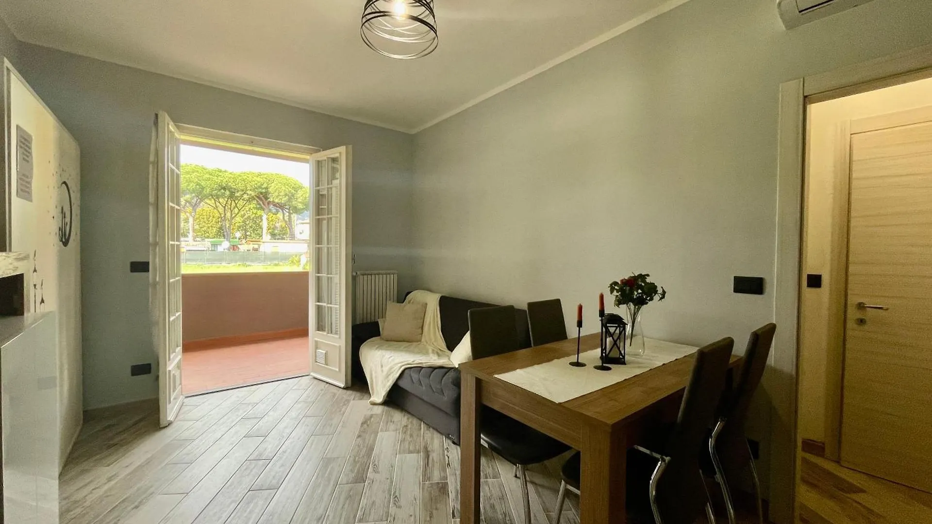 Il Gabbiano Bilocale Con Piscina, Garage E A/C. Apartment Loano