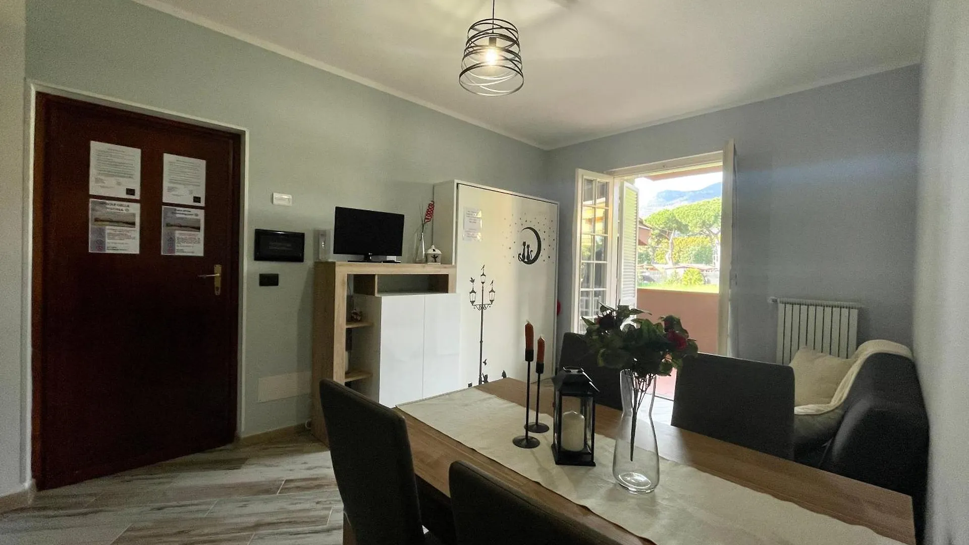 Il Gabbiano Bilocale Con Piscina, Garage E A/C. Apartment Loano